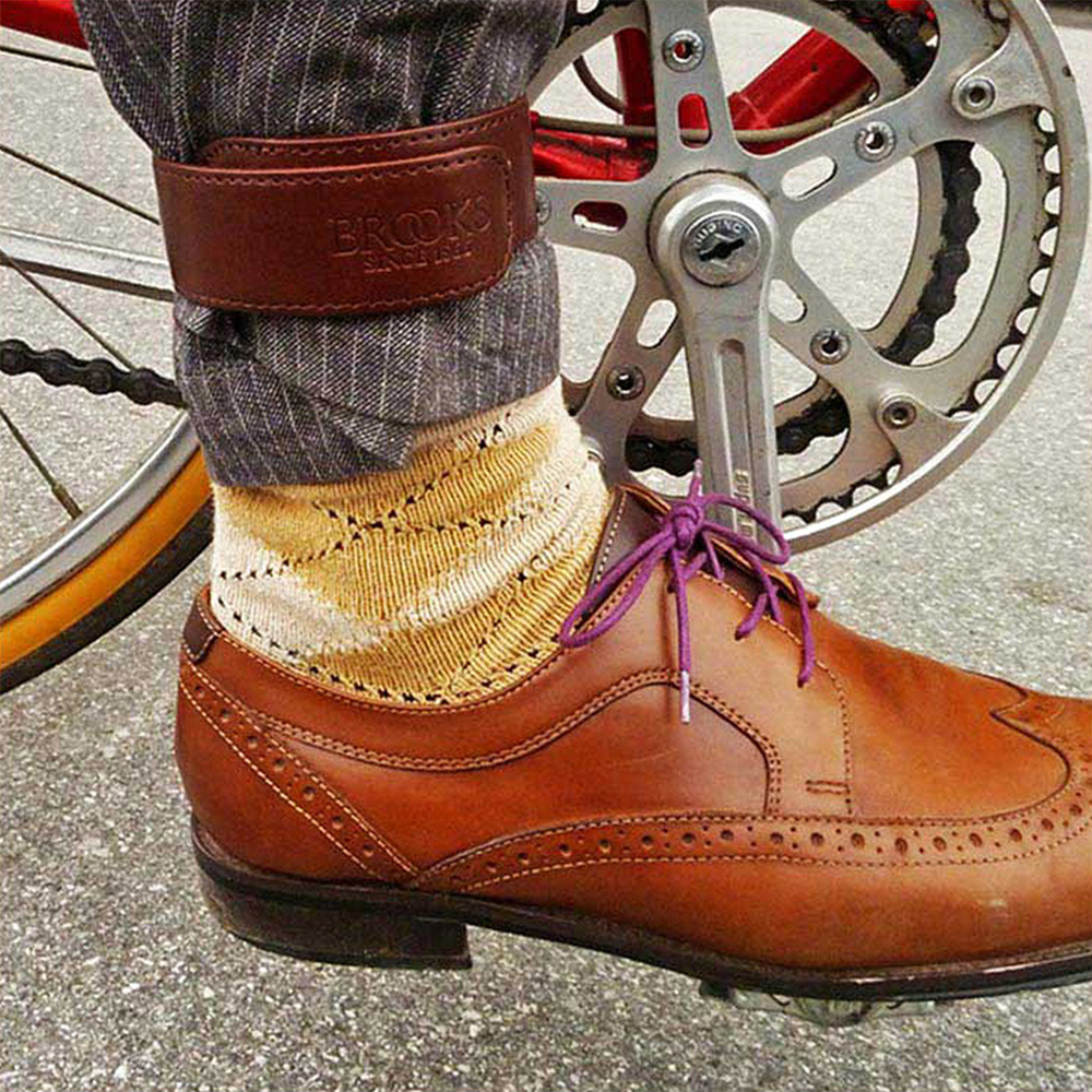 Brooks-correa para pierna de c - Cycling Gear Lycra reseña y precio
