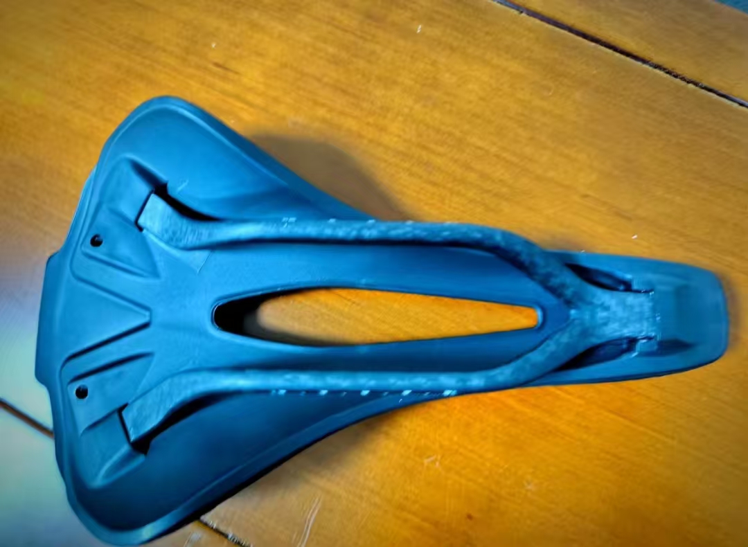Sillín de Bicicleta de Fibra d - Carbon Fiber Saddle reseña y precio